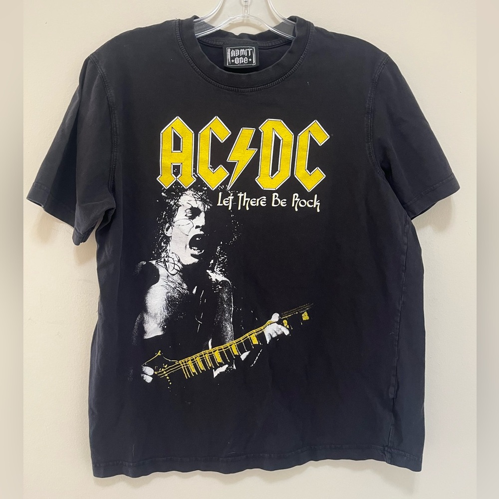 AC/DC Let there be rock 2009 t shirt